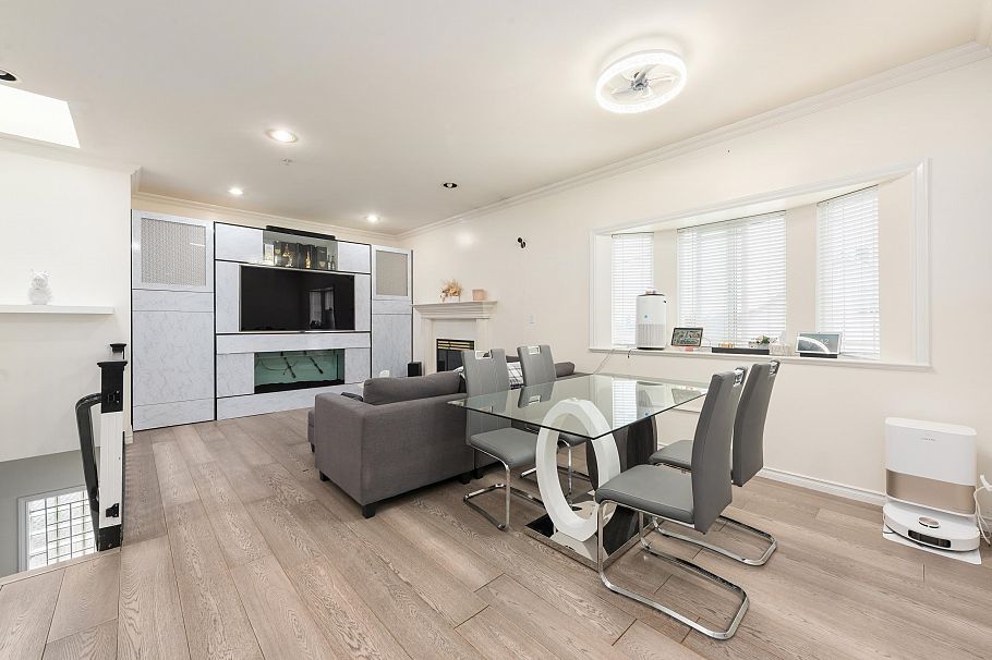 805 E 57th Avenue Vancouver, BC - 6