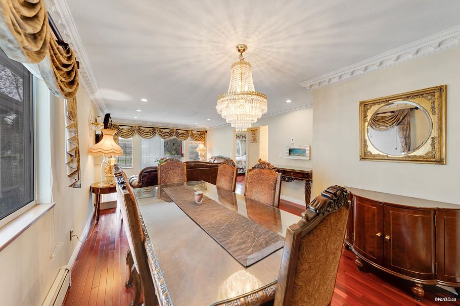 3450 Monmouth Avenue Vancouver, BC - 9