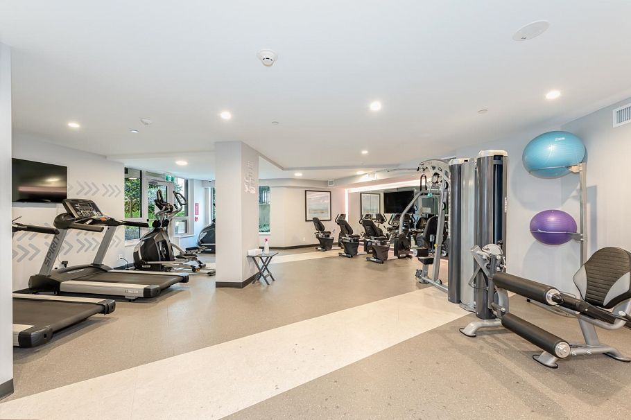 903 3533 Ross Drive Vancouver, BC - 11