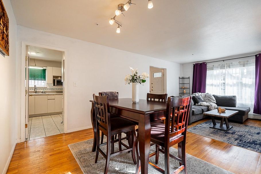 1407 E 12th Avenue Vancouver, BC - 5