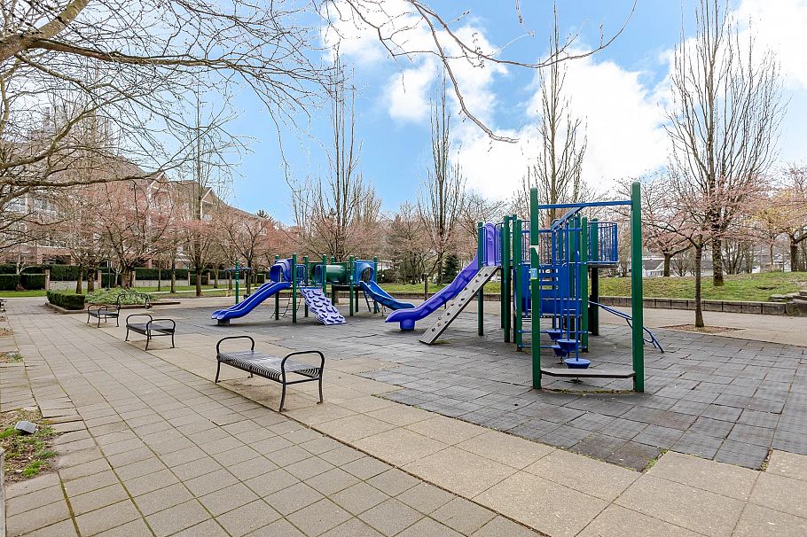 401 5380 Oben Street Vancouver, BC - 18