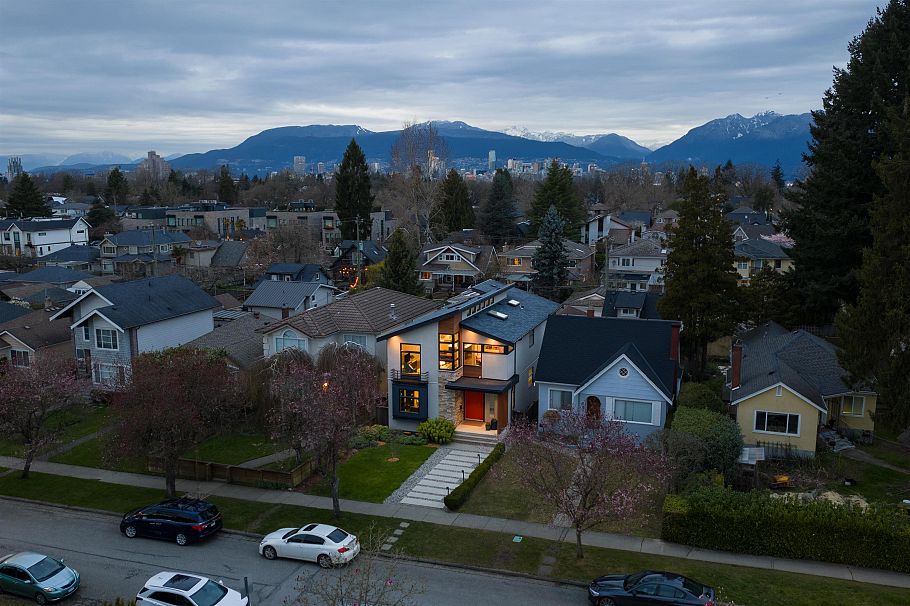 117 W 26th Avenue Vancouver, BC - 37