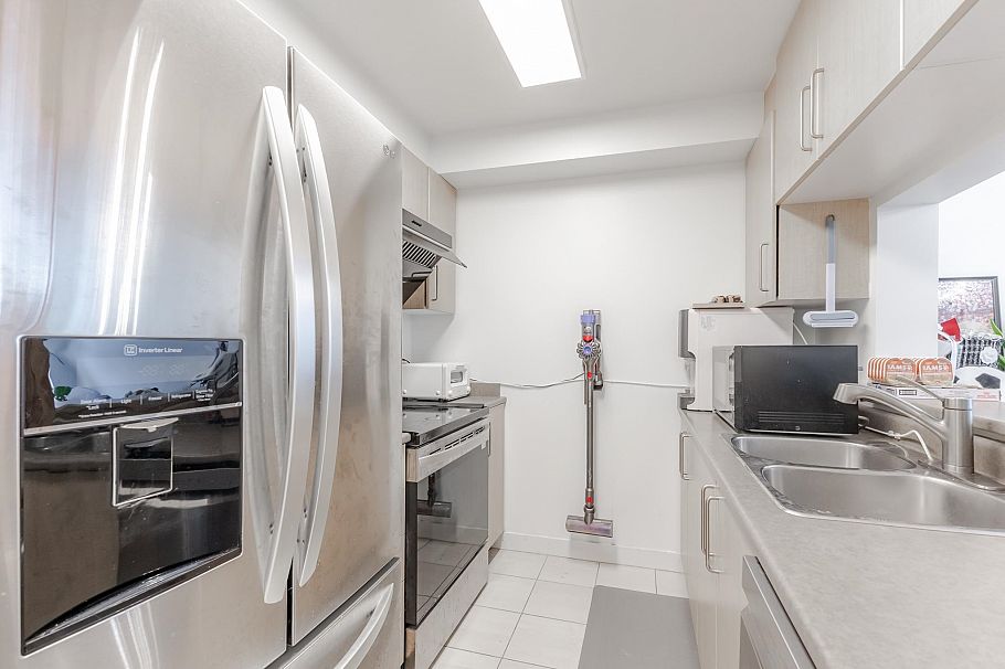 401 5380 Oben Street Vancouver, BC - 13