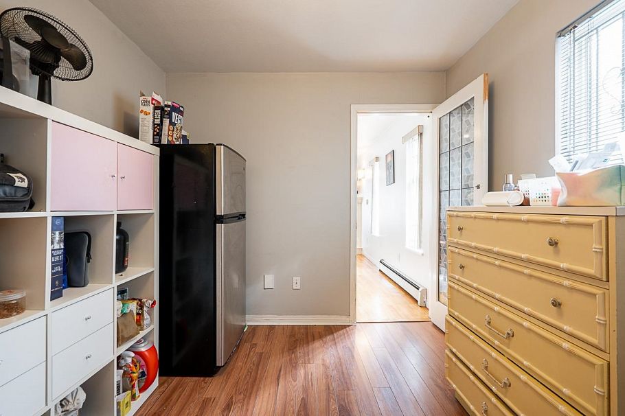 1407 E 12th Avenue Vancouver, BC - 14