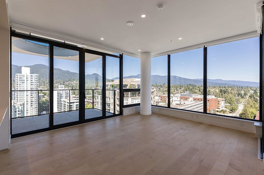 1705 135 E 13th Street North Vancouver, BC - 2