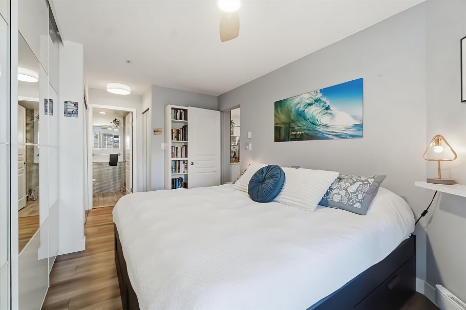 110 189 E 16th Avenue Vancouver, BC - 16