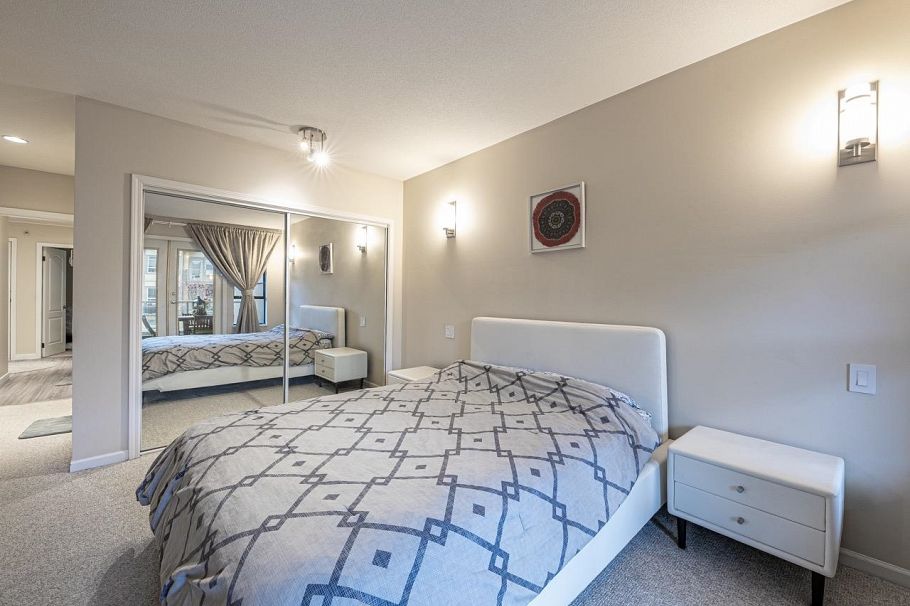 206 3151 Woodbine Drive North Vancouver, BC - 15