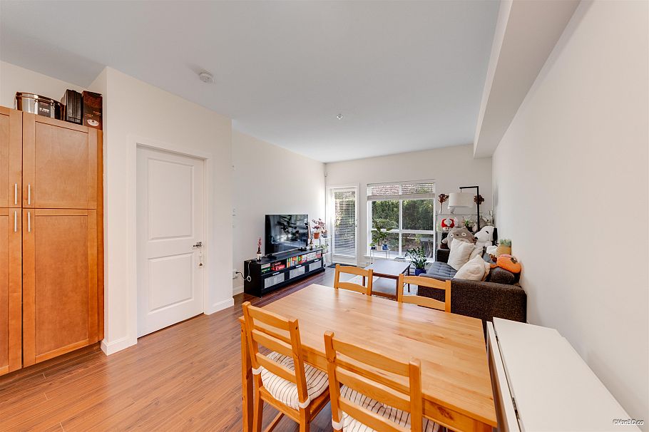 110 5655 Inman Avenue Burnaby, BC - 21