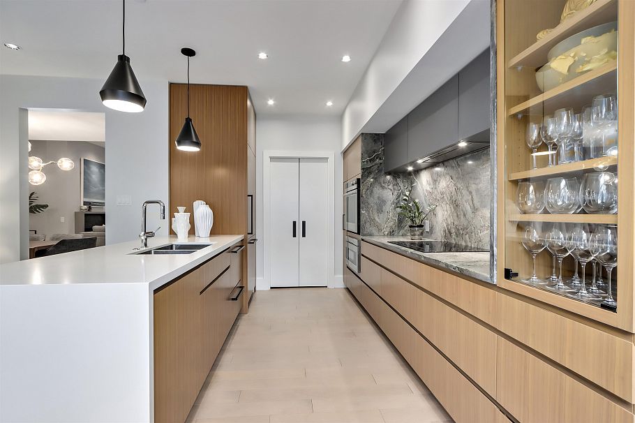 32 5650 Hampton Place Vancouver, BC - 15