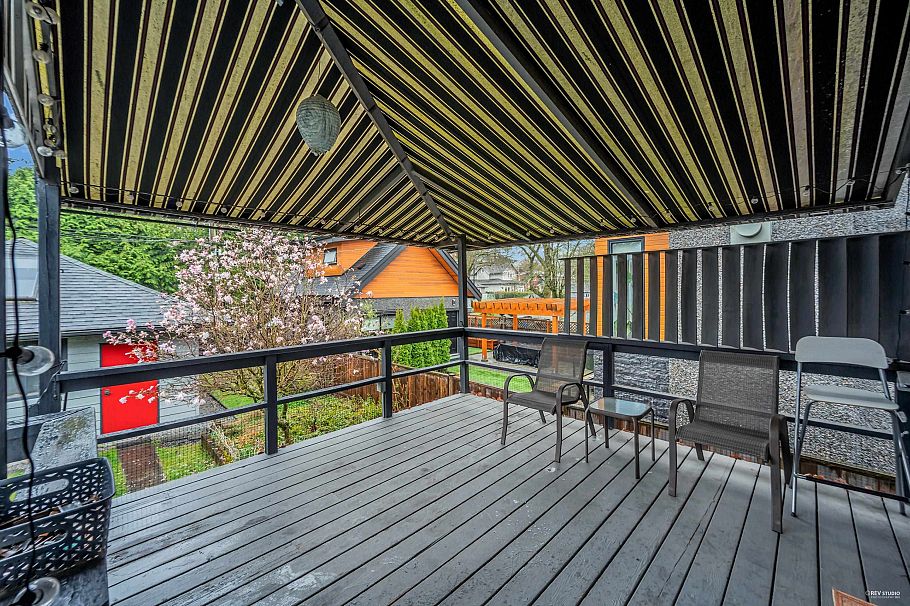 3174 W 10th Avenue Vancouver, BC - 23