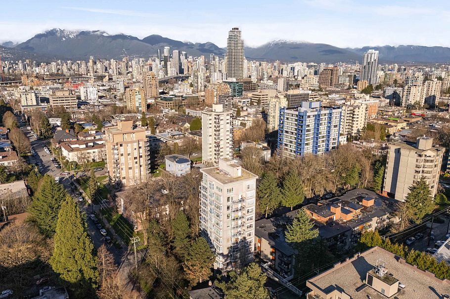 802 1686 W 13th Avenue Vancouver, BC - 13