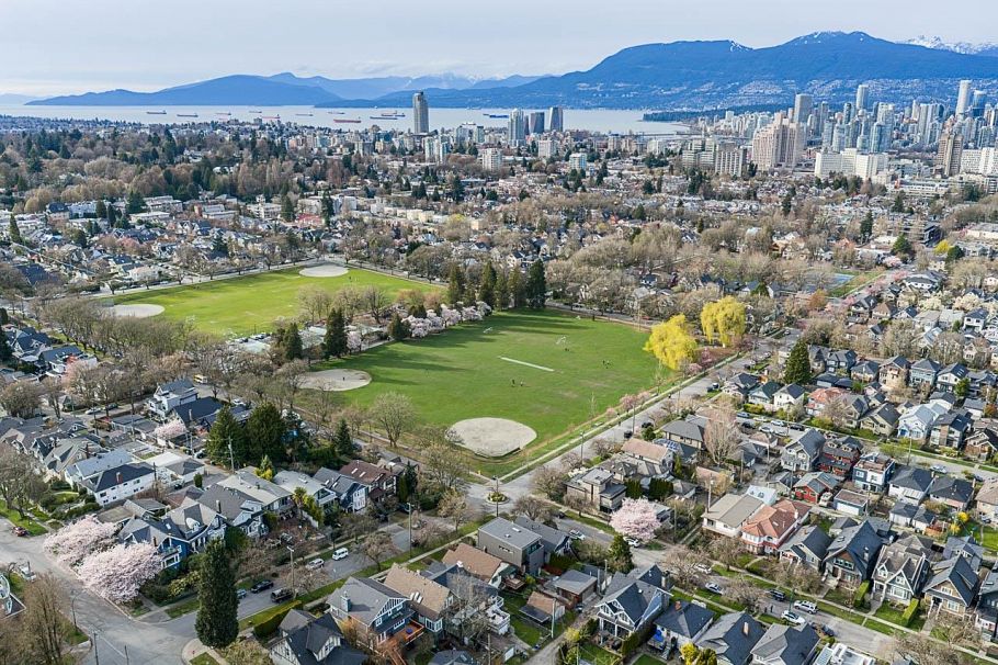 3832 Heather Street Vancouver, BC - 8