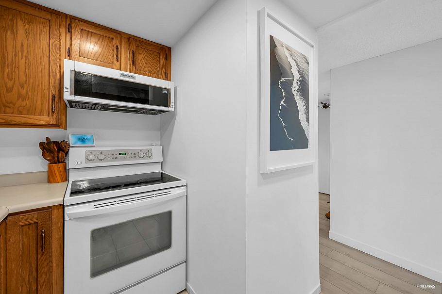 1703 6595 Willingdon Avenue Burnaby, BC - 12