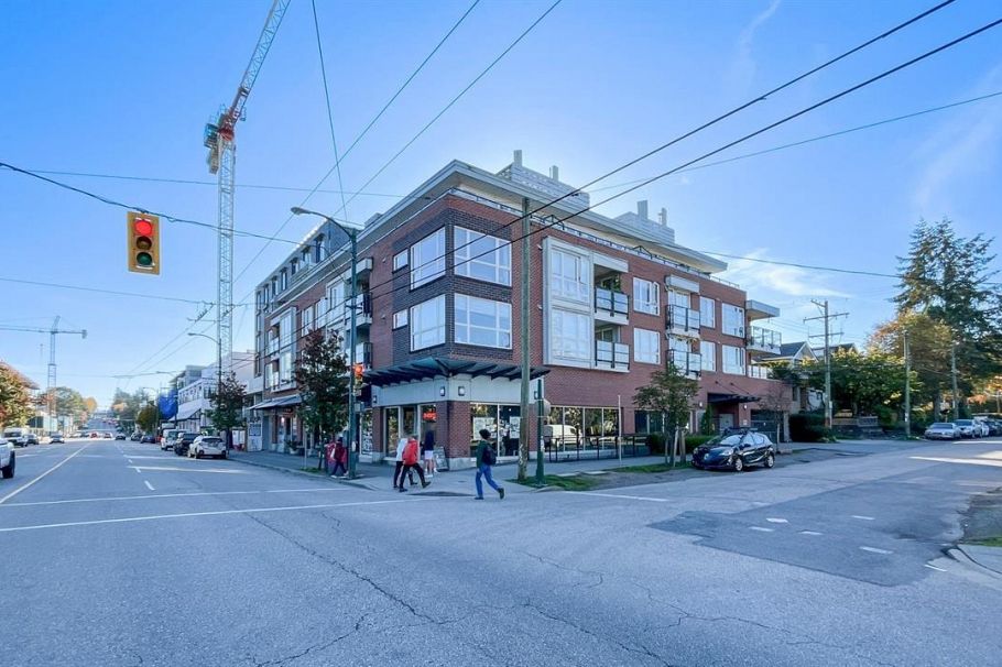 306 2008 Bayswater Street Vancouver, BC - 1