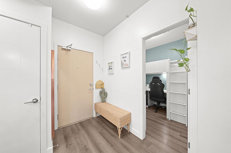 515 2188 Madison Avenue Burnaby, BC - 4