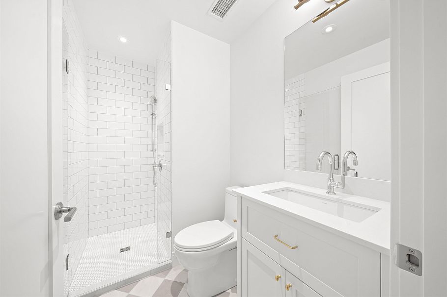 5815 Highbury Street Vancouver, BC - 22