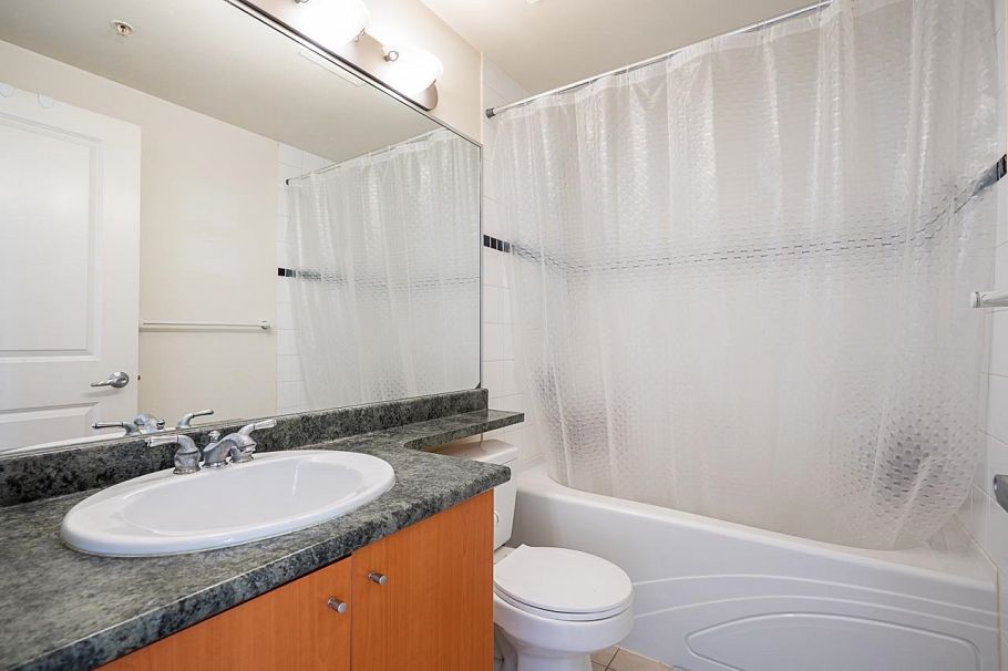 2504 4398 Buchanan Street Burnaby, BC - 17