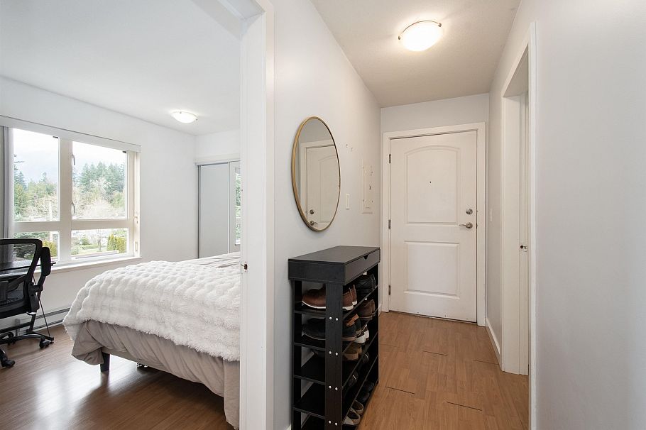 401 1629 Garden Avenue North Vancouver, BC - 10