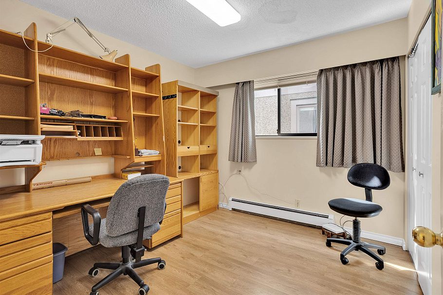 3281 W 30th Avenue Vancouver, BC - 20