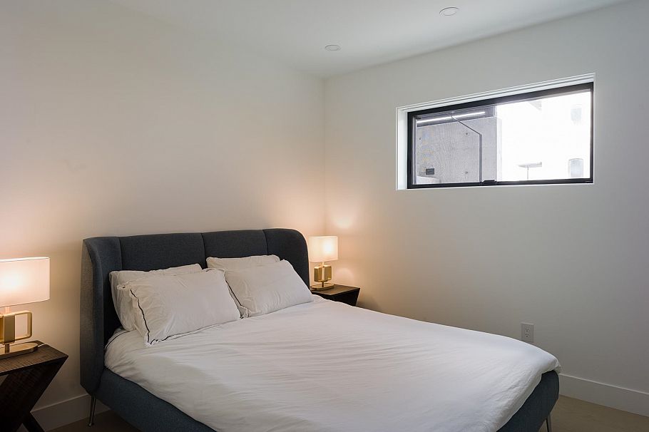 91 E 40th Avenue Vancouver, BC - 27