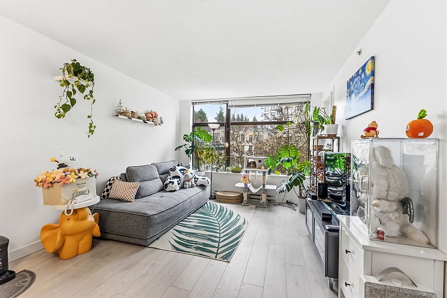 401 5380 Oben Street Vancouver, BC - 5