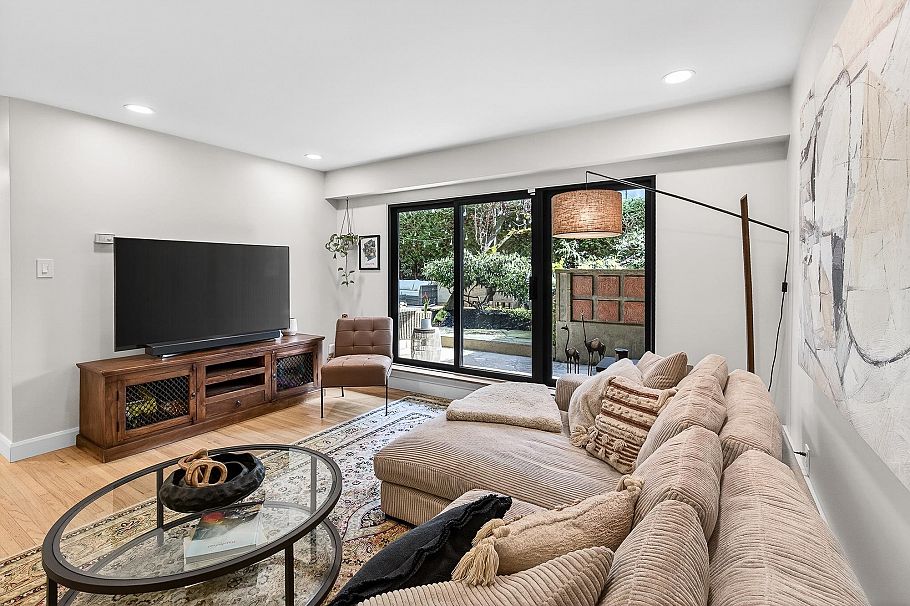 108 1424 Walnut Street Vancouver, BC - 3