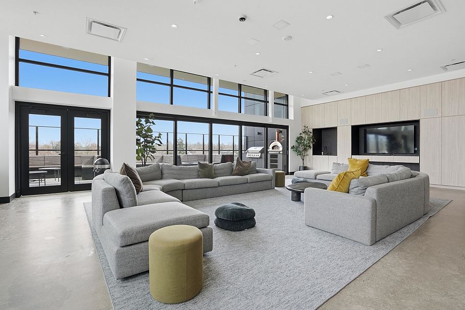 3960 Dumfries Street Vancouver, BC - 24