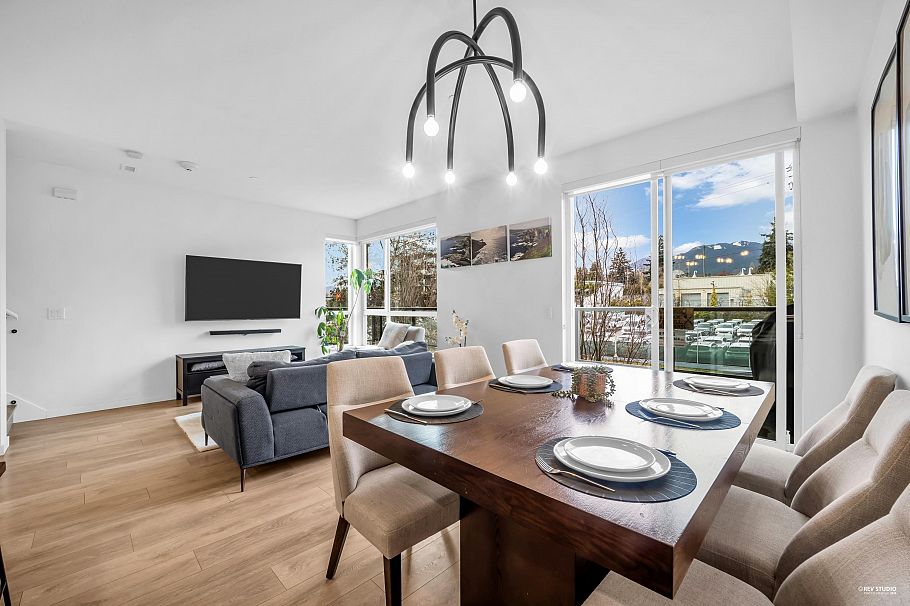 1 533 E 3rd Street North Vancouver, BC - 3