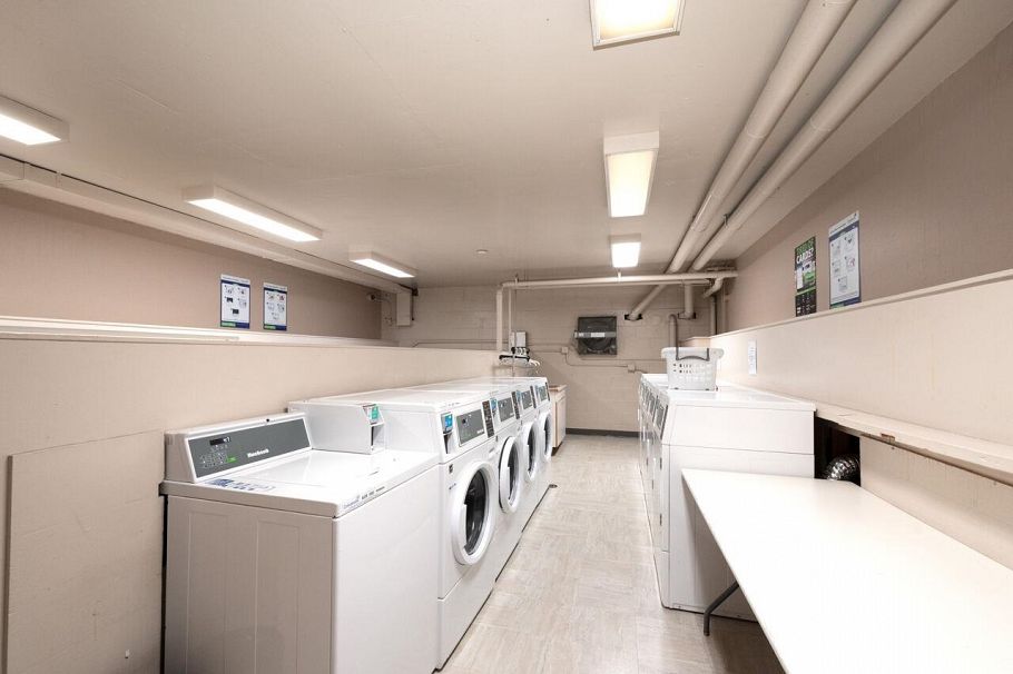 211 950 Drake Street Vancouver, BC - 15