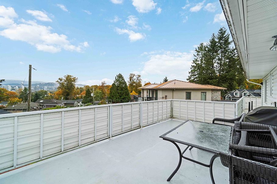 4037 Nithsdale Street Burnaby, BC - 29