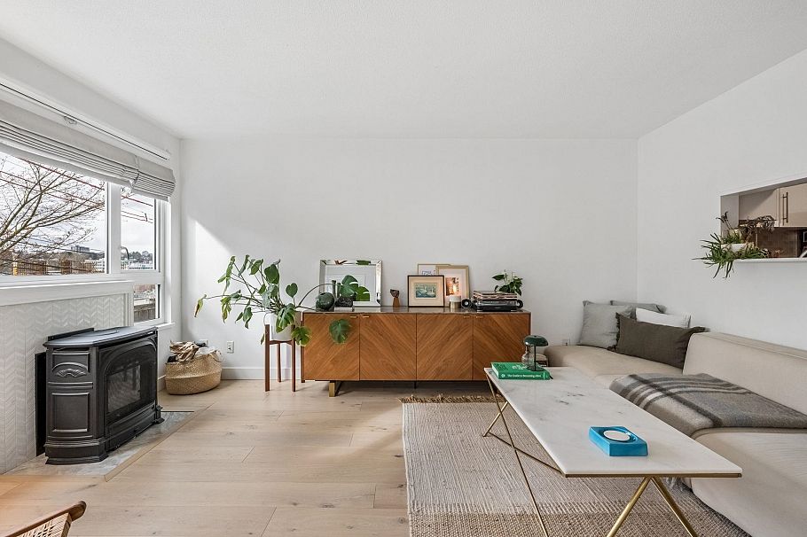 205 1330 Graveley Street Vancouver, BC - 5