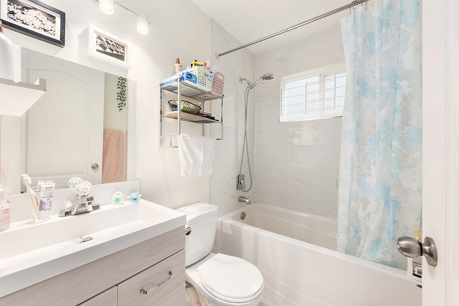 805 E 57th Avenue Vancouver, BC - 27