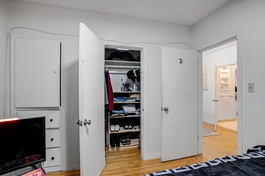 285 E 48th Avenue Vancouver, BC - 22