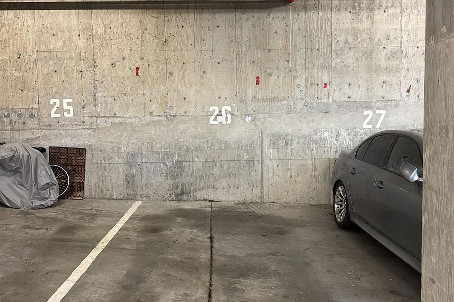 104 2755 Maple Street Vancouver, BC - 38