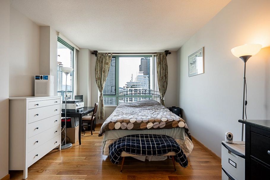 2504 4398 Buchanan Street Burnaby, BC - 11