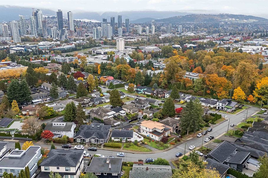 4037 Nithsdale Street Burnaby, BC - 37