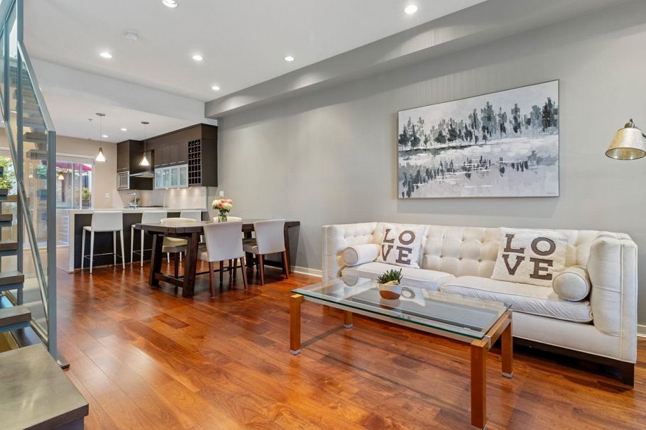 2168 W 8th Avenue Vancouver, BC - 2