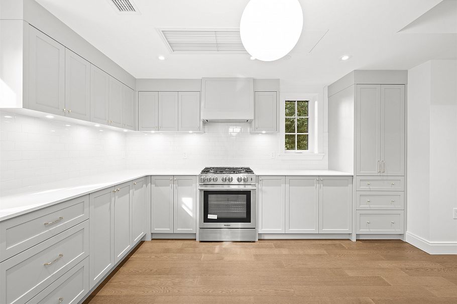 5815 Highbury Street Vancouver, BC - 10