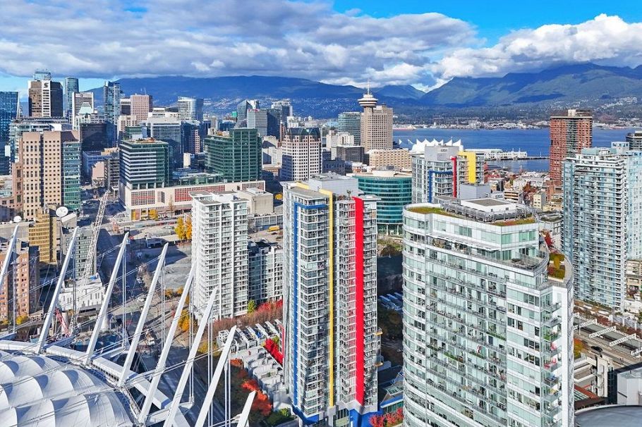 2205 111 W Georgia Street Vancouver, BC - 23