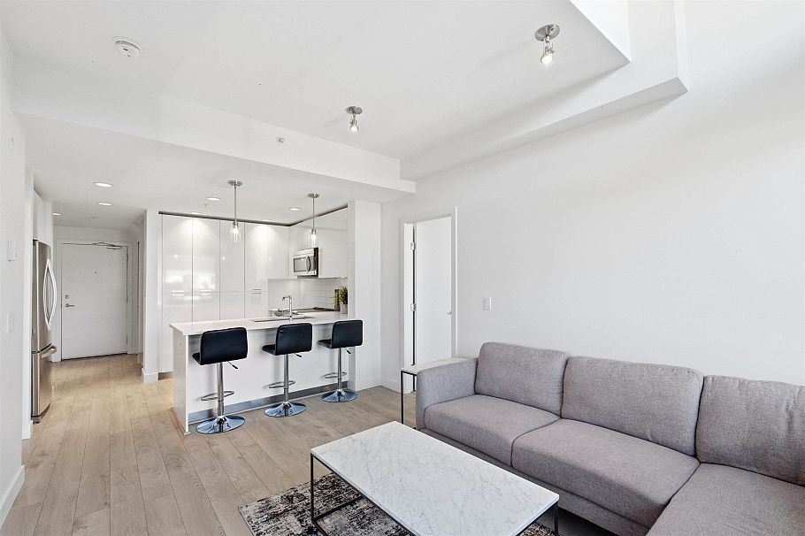 605 719 W 3rd Street North Vancouver, BC - 5