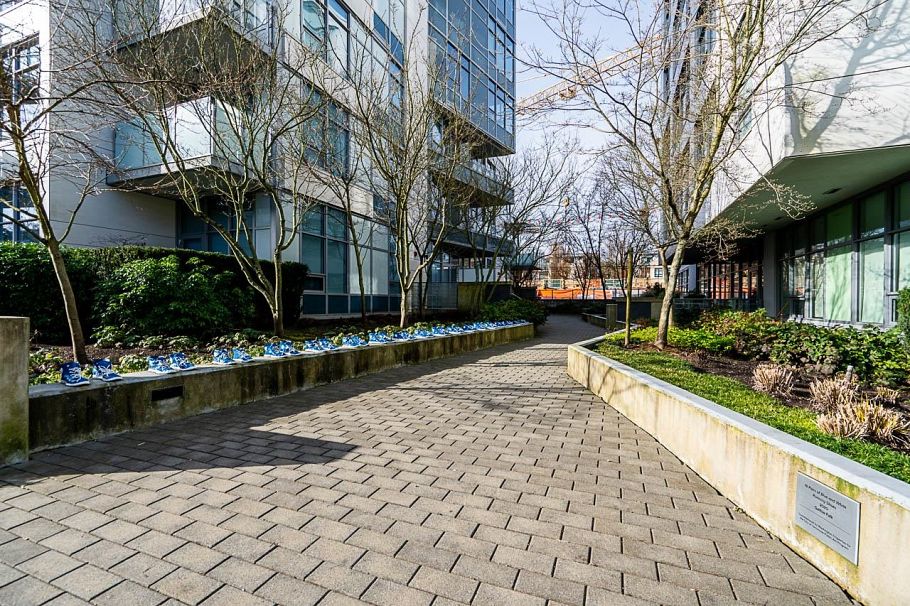 217 5033 Cambie Street Vancouver, BC - 23
