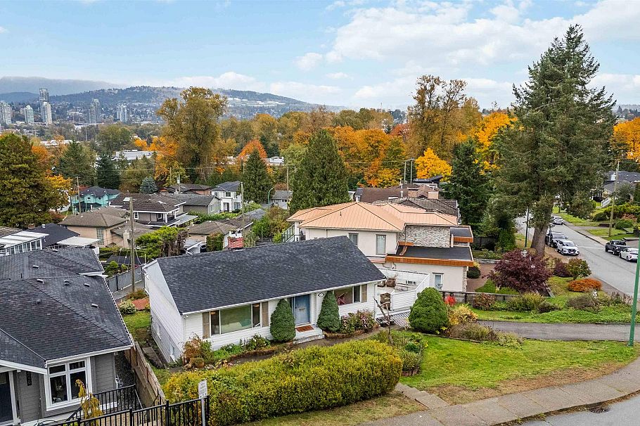 4037 Nithsdale Street Burnaby, BC - 35