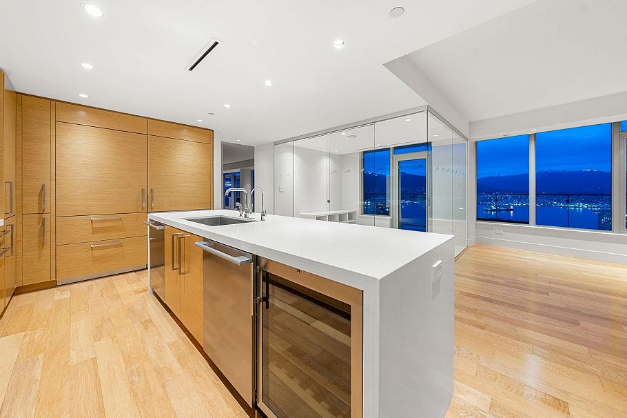 4602 667 Howe Street Vancouver, BC - 23