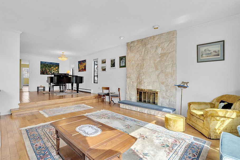 3281 W 30th Avenue Vancouver, BC - 7