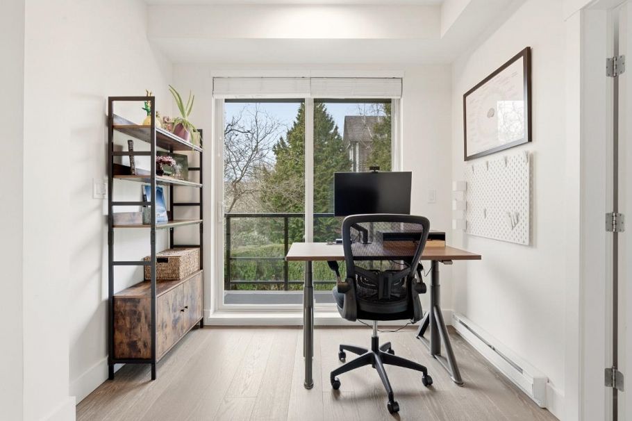 210 6268 Eagles Drive Vancouver, BC - 7