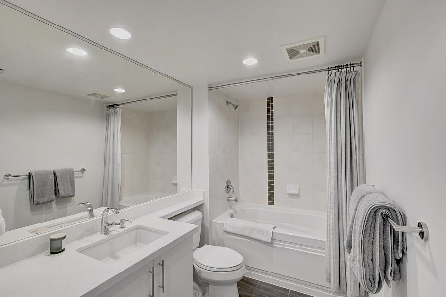 504 125 Milross Avenue Vancouver, BC - 23