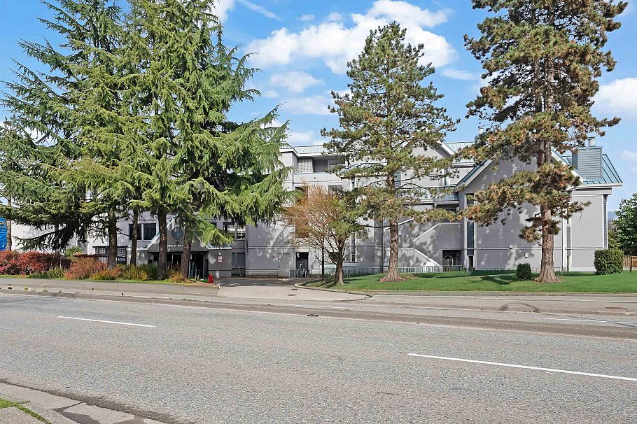 8 1355 W 4th Avenue Vancouver, BC - 20