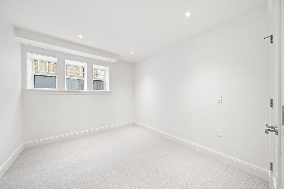 2 5819 Highbury Street Vancouver, BC - 20