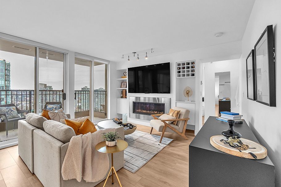 2504 969 Richards Street Vancouver, BC - 3