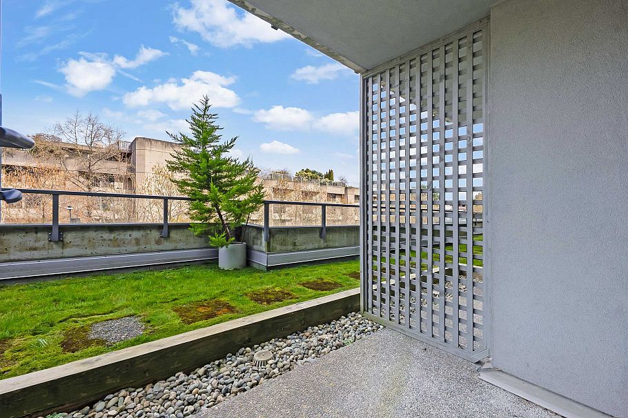 8 1355 W 4th Avenue Vancouver, BC - 15